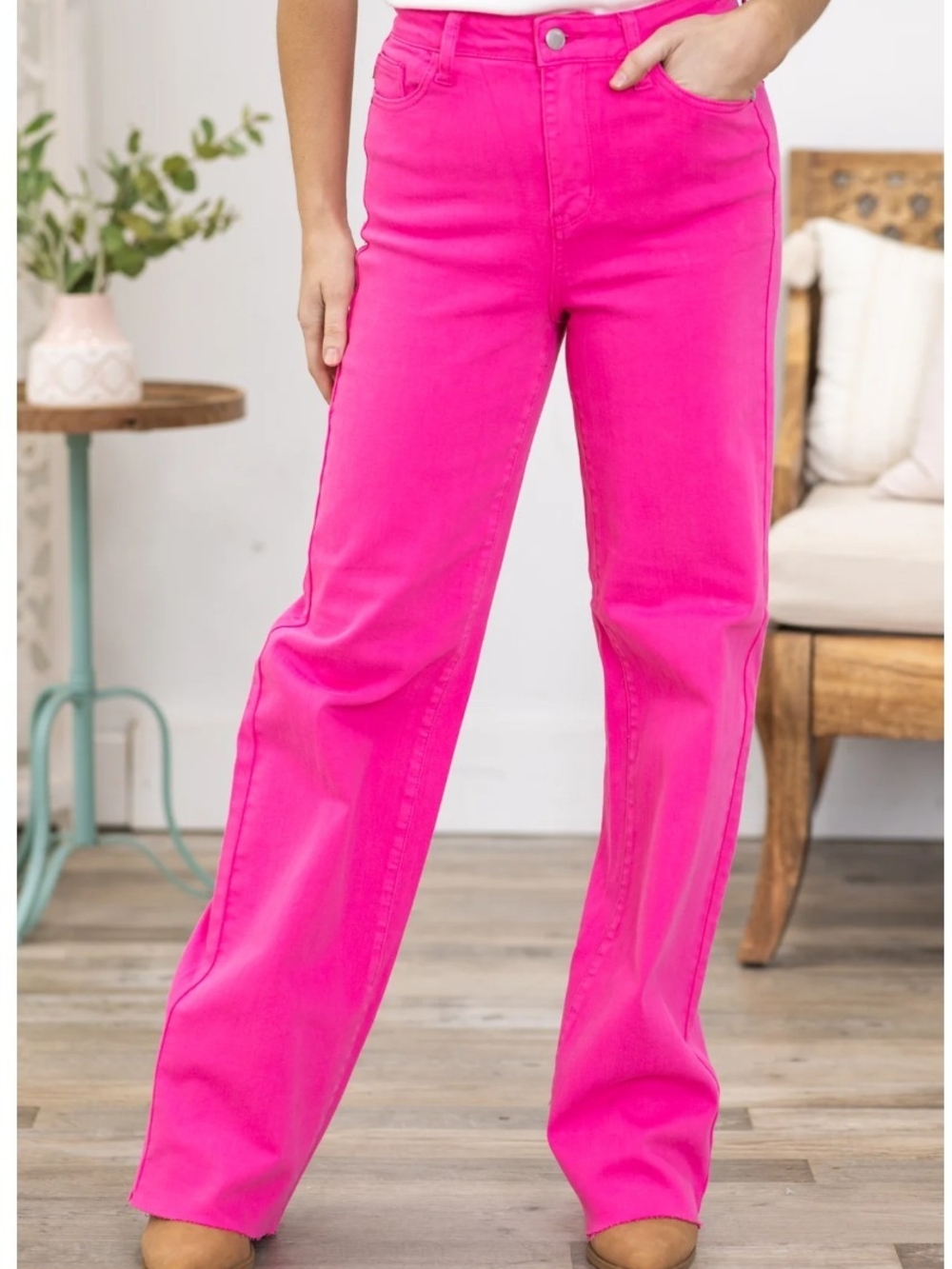 Judy Blue High-Rise Wide Leg Jeans in Hot Pink 9/29 NWT